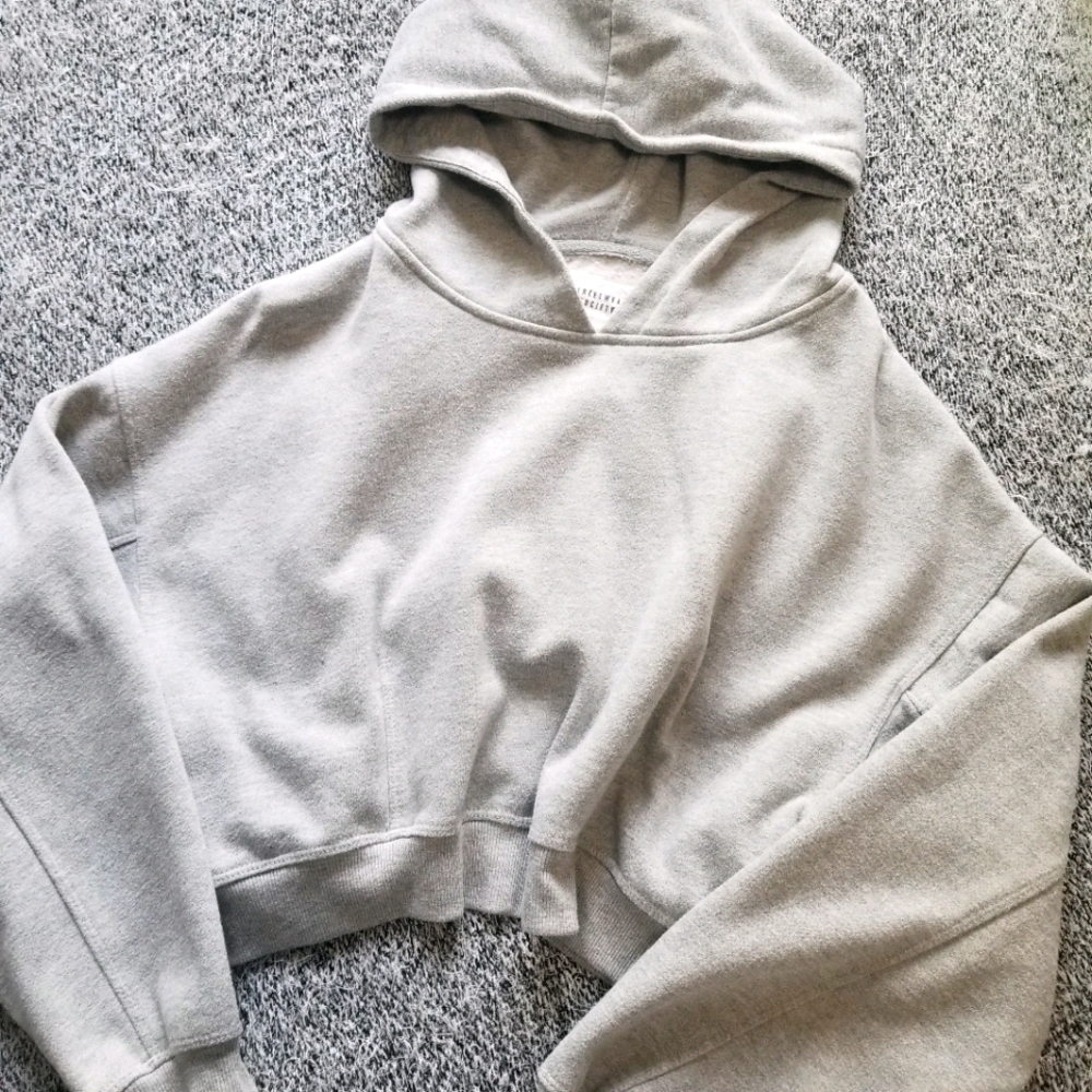 Cropped Gray Hoodie